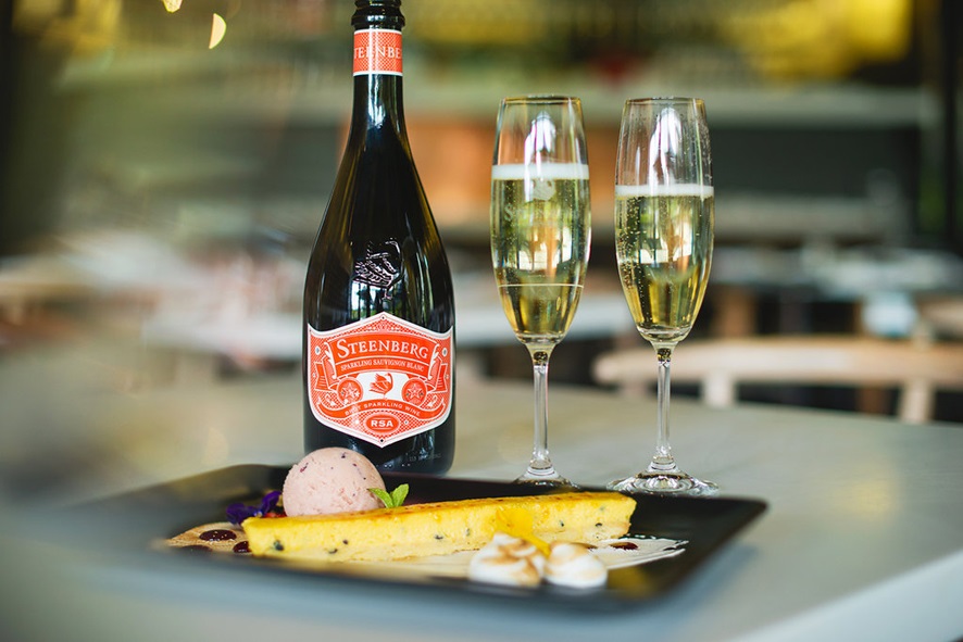 Steenberg is bringing sparkle to your festive season…