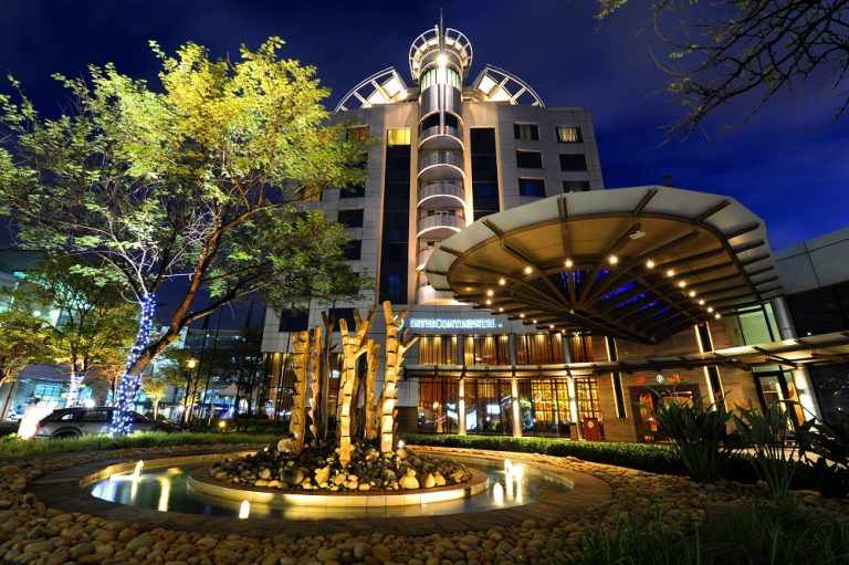 Spend a night at the InterContinental OR Tambo Hotel and be amazed…